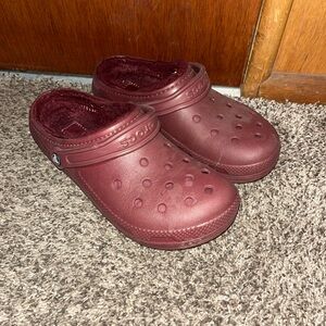 Red Fuzzy Crocs W11